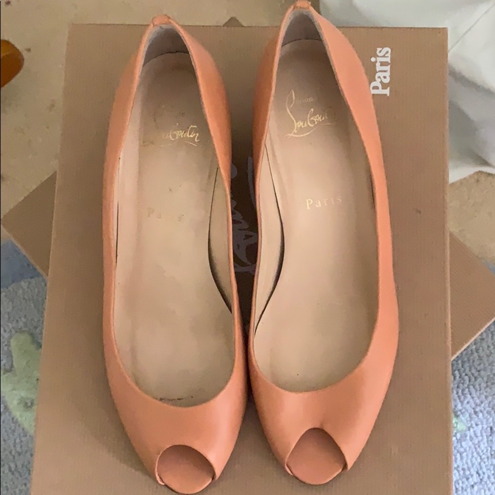 Louboutin Wedge mid heel 38